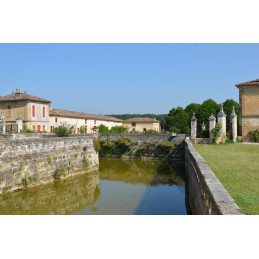 CHÂTEAU OLIVIER Grand Cru Classe de Graves, Pessac-Léognan AC (J. Suckling 94/100) MG